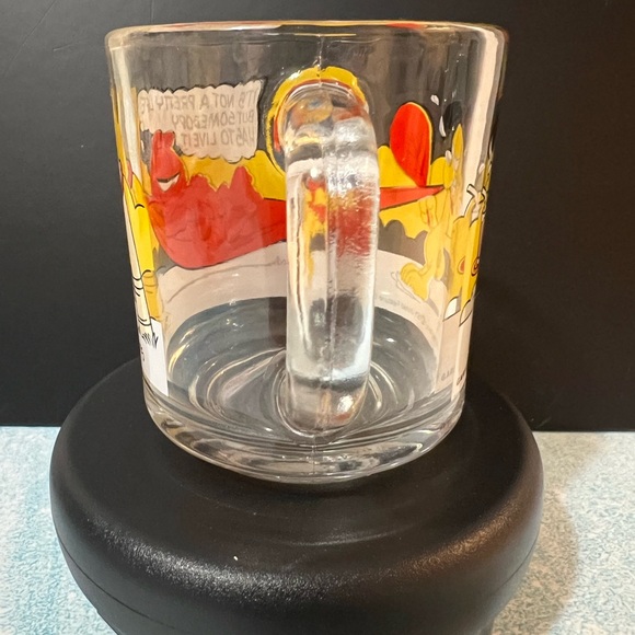 Vintage 1978 United Feature Syndicate, Jim Davis Garfield Glass Mug McDonald’s - Picture 3 of 9